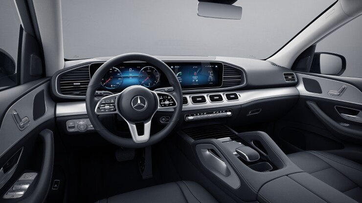 Serienausstattung Interieur 2