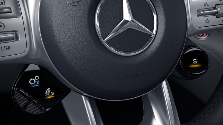 AMG Lenkradtasten Bild 1