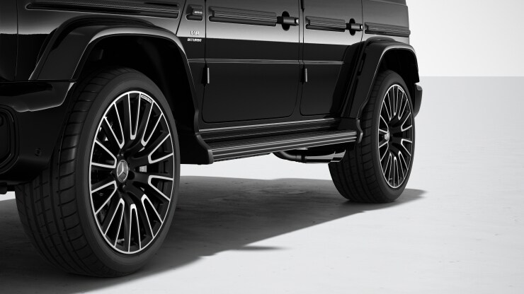 AMG spezifische Abgasanlage in Schwarz Bild 1