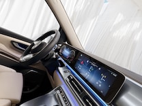 V-Class  Widescreen Cockpit