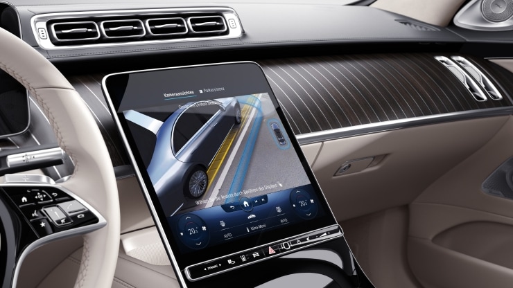 Digitales Extra&colon; MB&period;DRIVE PARKING ASSIST 360 2