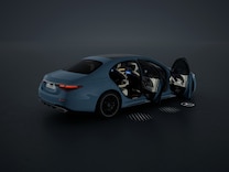 Klasa S długa Oświetlenie przestrzenne z animowaną projekcją wzoru Mercedes-Benz