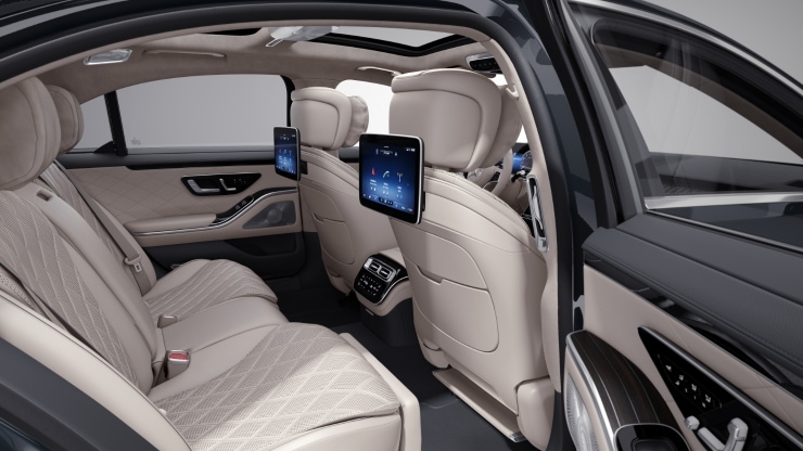 MBUX High-End Fond-Entertainment 1