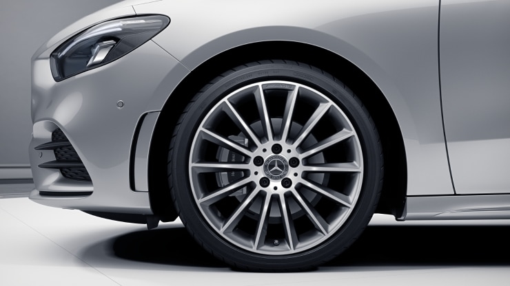 48&comma;3 cm &lpar;19"&rpar; AMG Leichtmetallr&auml;der im Vielspeichen-Design Bild 1