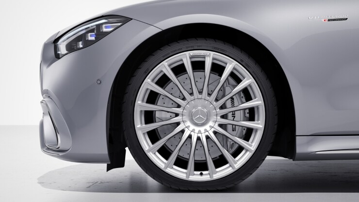 53&comma;3 cm &lpar;21"&rpar; AMG Schmieder&auml;der im Vielspeichen-Design Bild 1