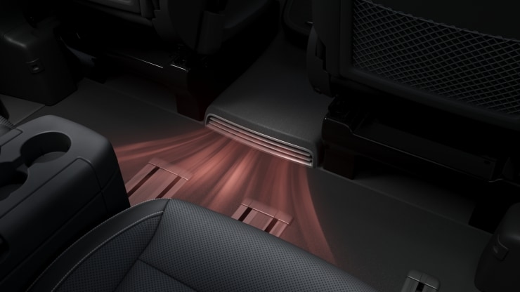 Warmluftkanal zum Fahrgastraum Bild 1