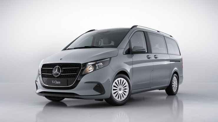 Sto&szlig;f&auml;nger und Anbauteile in Wagenfarbe lackiert 2