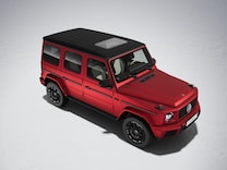 G-Class MANUFAKTUR roof painted in night black magno