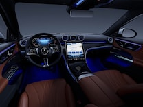 C-Class Estate 進階環景式內裝照明(含64色氛圍燈)