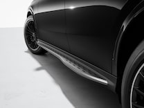 GLC RUNNING BOARD IN ALUMINIMUM APPEARANCE WITH RUBBER STUDS