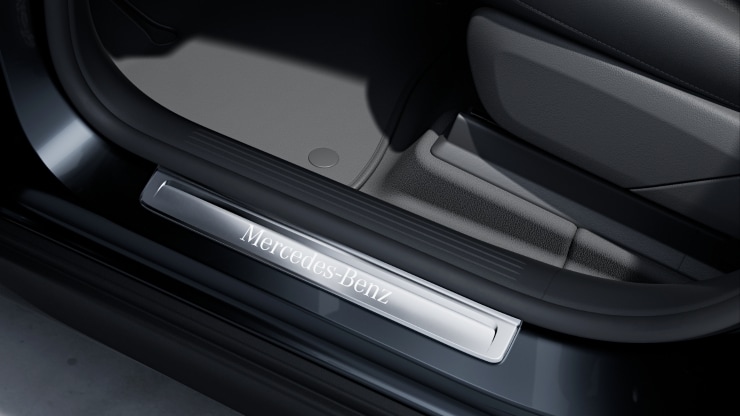 Einstiegsleisten mit "Mercedes-Benz" Schriftzug&comma; beleuchtet 2