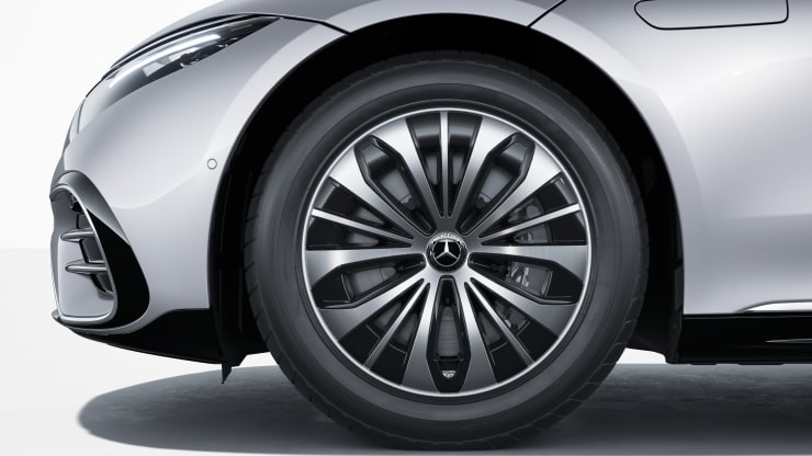 48,3 cm (19") Leichtmetallräder im 5-Doppelspeichen-Design 1