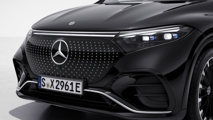 K&uuml;hlerverkleidung mit Mercedes-Benz Pattern Bild 1