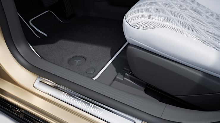 MANUFAKTUR Fu&szlig;matten Hochflor mit gesticktem Mercedes Stern Bild 1