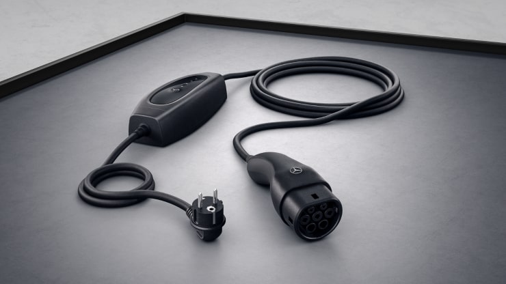 Ladekabel bis 1&comma;8 kW f&uuml;r Haushaltssteckdose&comma; 5m&comma; glatt Bild 1