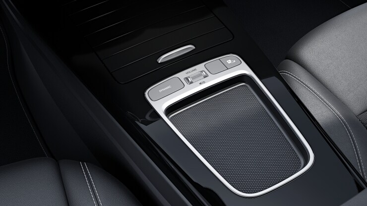 Ablagefach in Mittelkonsole mit Rollo Bild 1