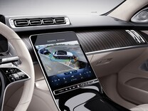 S-Class Gói hỗ trợ đỗ xe với camera 360 độ
