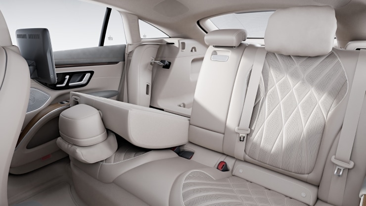 Sitzlehnen im Fond klappbar Bild 1