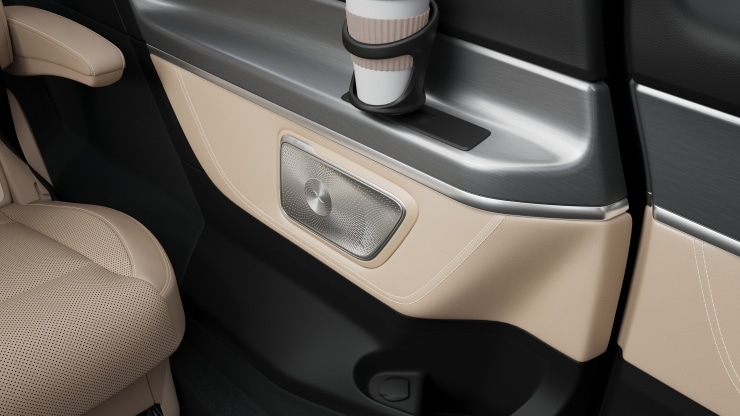 Cupholder aufsteckbar in Armlehnen hinten Bild 1