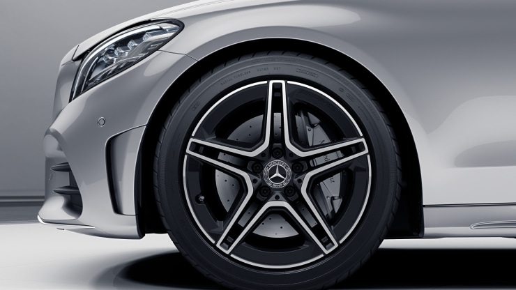 Jantes alliage AMG 45&comma;7 cm &lpar;18"&rpar; &agrave; 5 branches noir &sol; argent Image 1