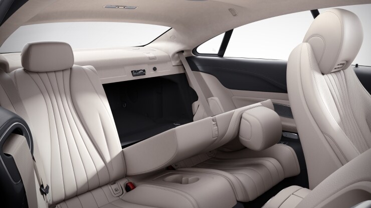 Sitzlehnen im Fond klappbar 3