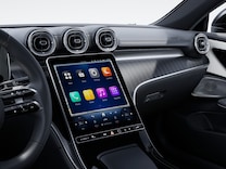 CLE Coupé หน้าจอแสดงผลบริเวณคอนโซลกลาง ขนาด 11.9”