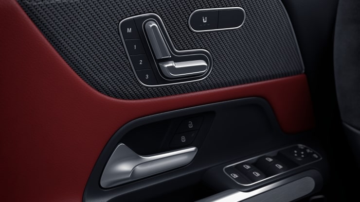 Si&egrave;ge conducteur &agrave; r&eacute;glages &eacute;lectriques avec fonction M&eacute;moires Image 1