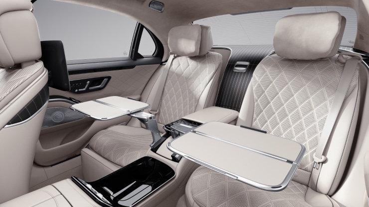 Plazas traseras First Class 3