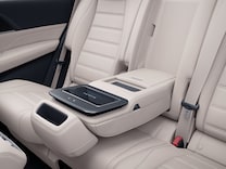 Mercedes-Maybach GLS MBUX rear tablet