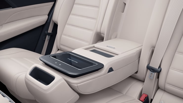 MBUX Fond-Tablet Bild 1