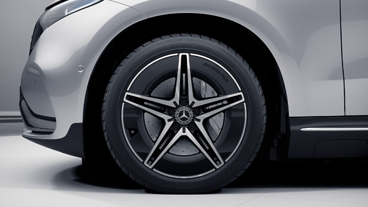 48&comma;3 cm &lpar;19"&rpar; AMG Leichtmetallr&auml;der im 5-Doppelspeichen-Design Bild 1