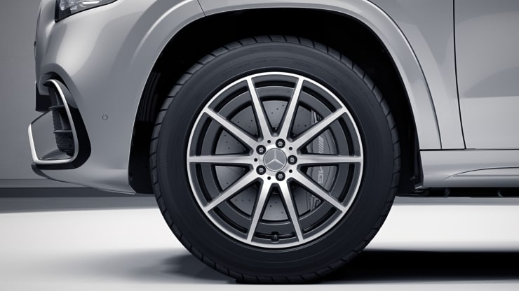 Serienausstattung für Mercedes-AMG GLS 63 6