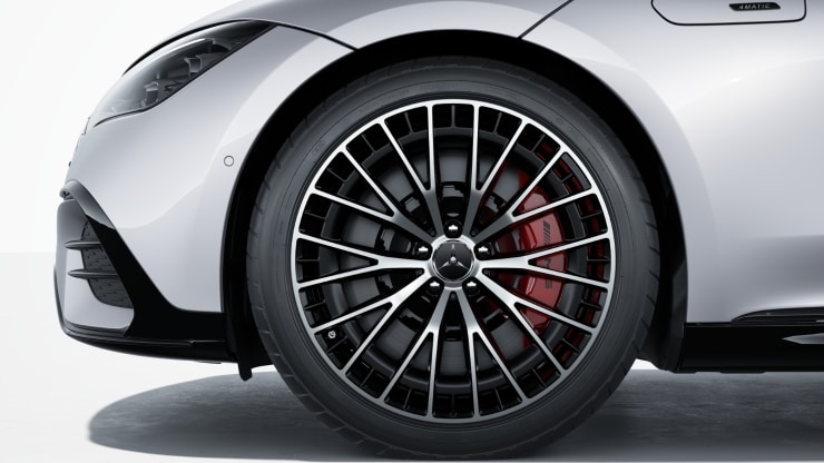 53&comma;3 cm &lpar;21"&rpar; AMG Leichtmetallr&auml;der im Y-Speichen-Design Bild 1