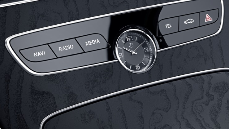 AMG spezifische Analoguhr im IWC-Design Bild 1