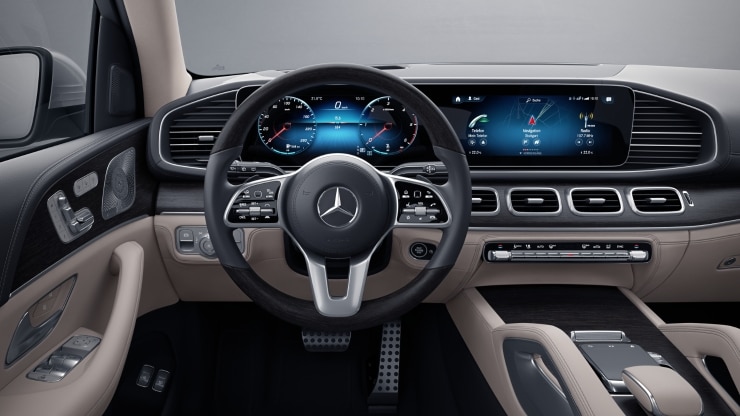 EXCLUSIVE Interieur 2