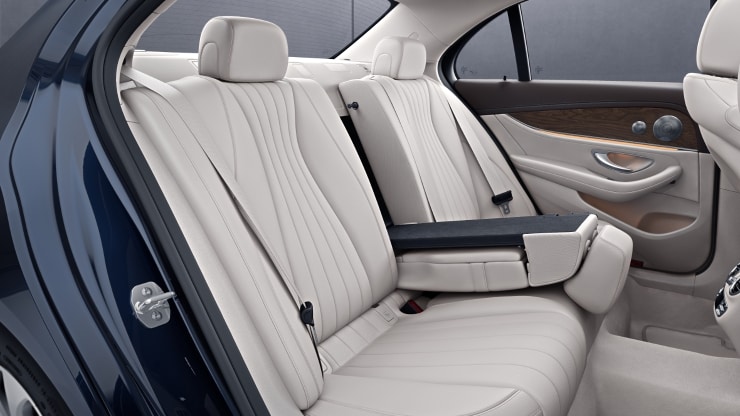 Sitzlehnen im Fond klappbar Bild 1