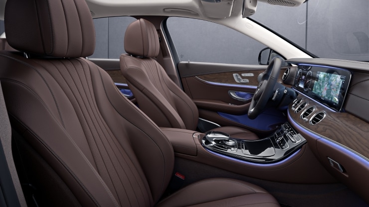 EXCLUSIVE Interieur 2
