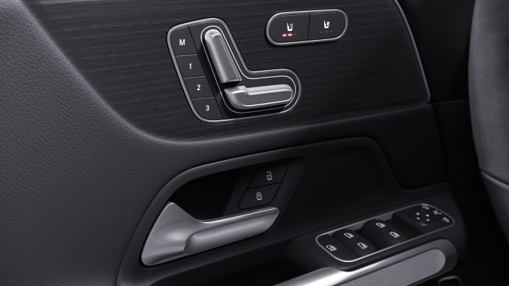 Si&egrave;ges conducteur et passager avant chauffants 2