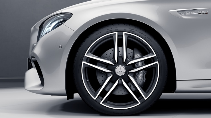 50&comma;8 cm &lpar;20"&rpar; AMG Leichtmetallr&auml;der im 5-Doppelspeichen-Design Bild 1