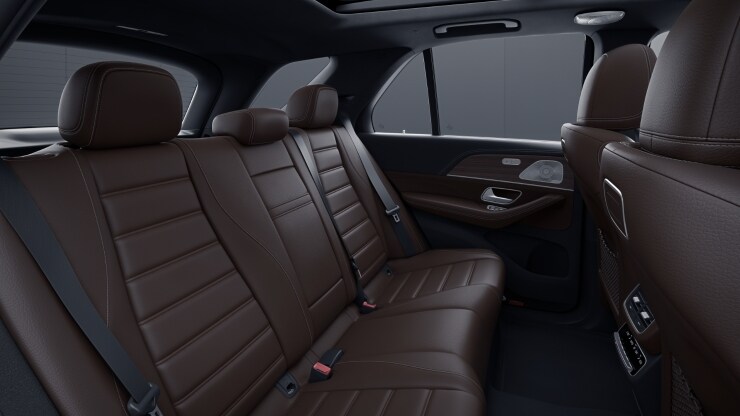 EXCLUSIVE interior 3