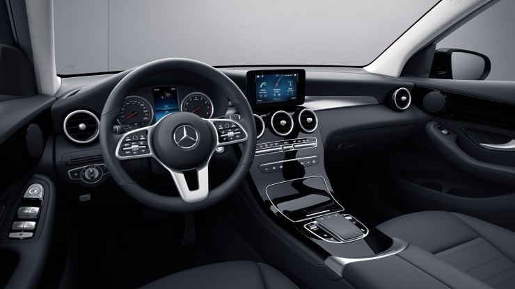 Serienausstattung Interieur Bild 1