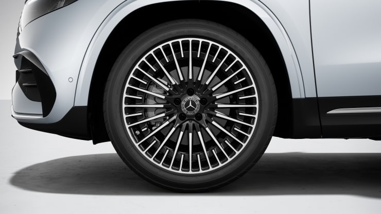 50&comma;8 cm &lpar;20"&rpar; AMG Leichtmetallr&auml;der im Vielspeichen-Design Bild 1