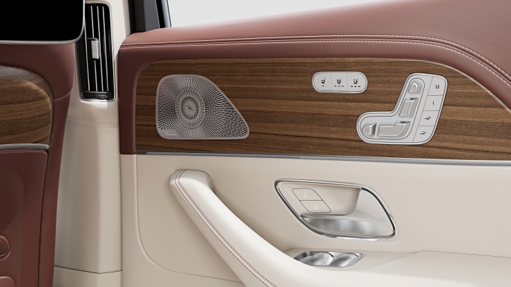 Sitz auf Beifahrerseite vom Fond elektrisch einstellbar 2