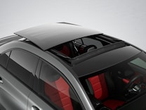 A-Class Sedan 全景式電動天窗
