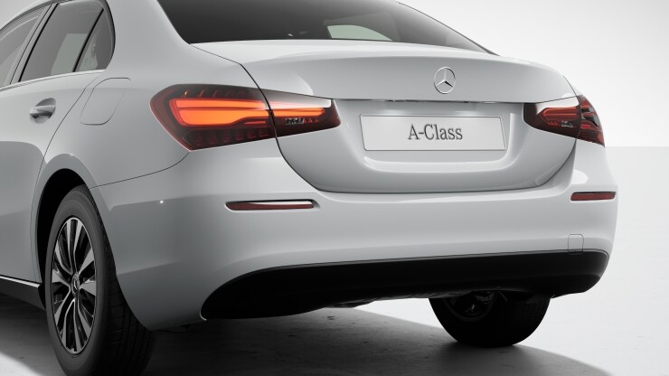 Equipamiento de serie 7