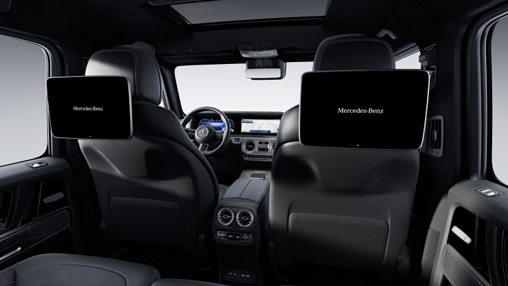 MBUX High-End Fond-Entertainment 1