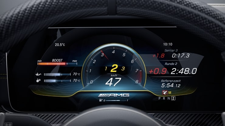 Extra Digital&colon; AMG TRACK PACE 2