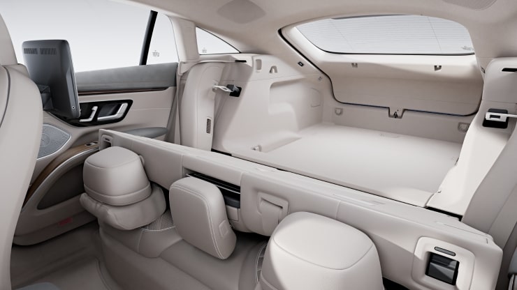 Sitzlehnen im Fond klappbar 3