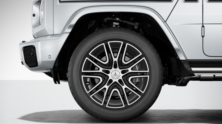 50&comma;8 cm &lpar;20"&rpar; AMG Leichtmetallr&auml;der im 10-Speichen-Design Bild 1