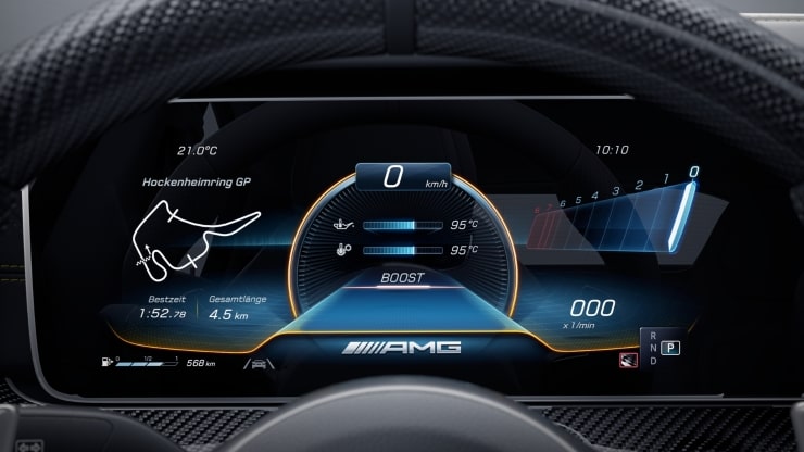 Digitales Extra&colon; AMG TRACK PACE 2